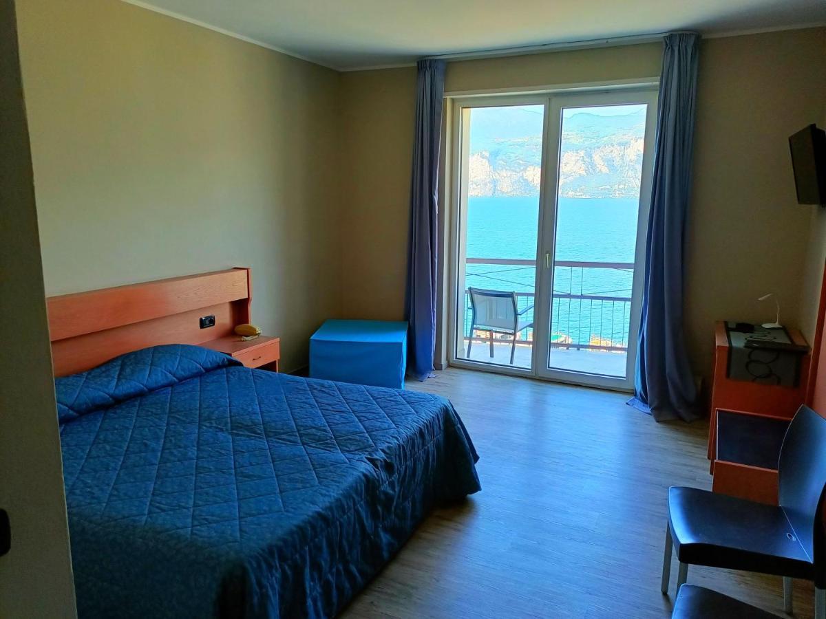 Hotel Antonella Malcesine Exterior photo