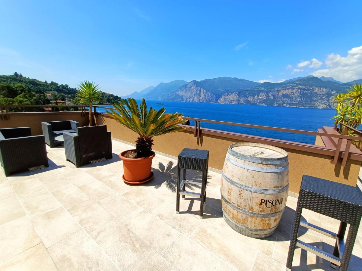 Hotel Antonella Malcesine Exterior photo