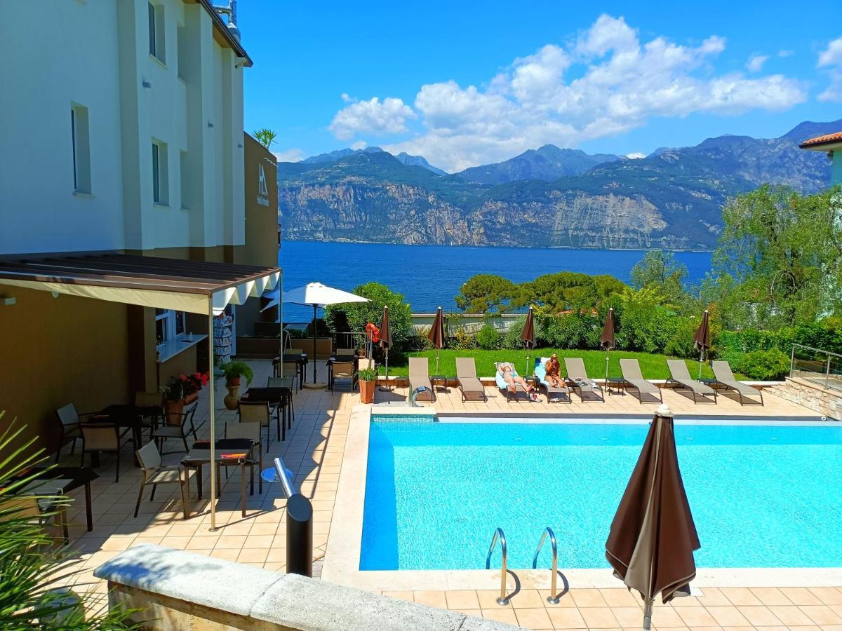 Hotel Antonella Malcesine Exterior photo