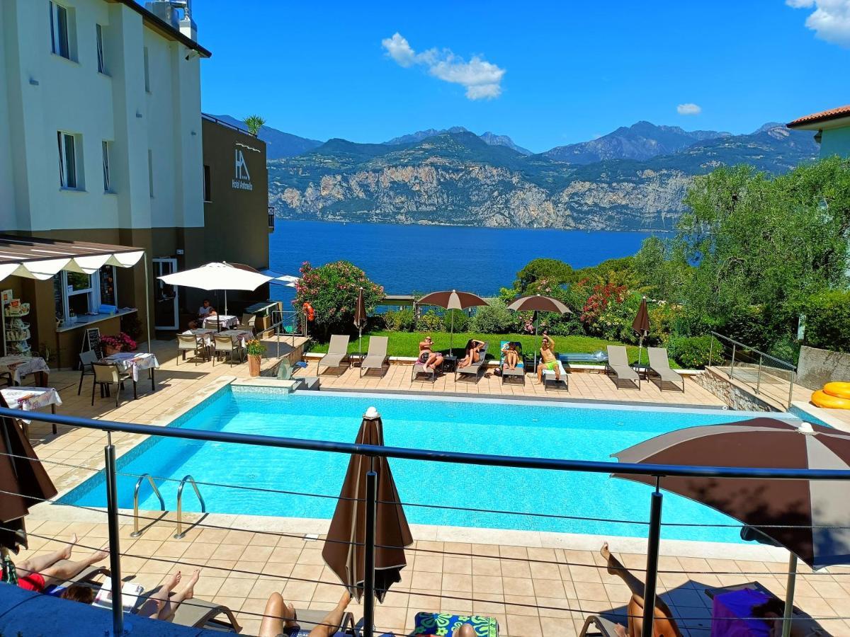 Hotel Antonella Malcesine Exterior photo