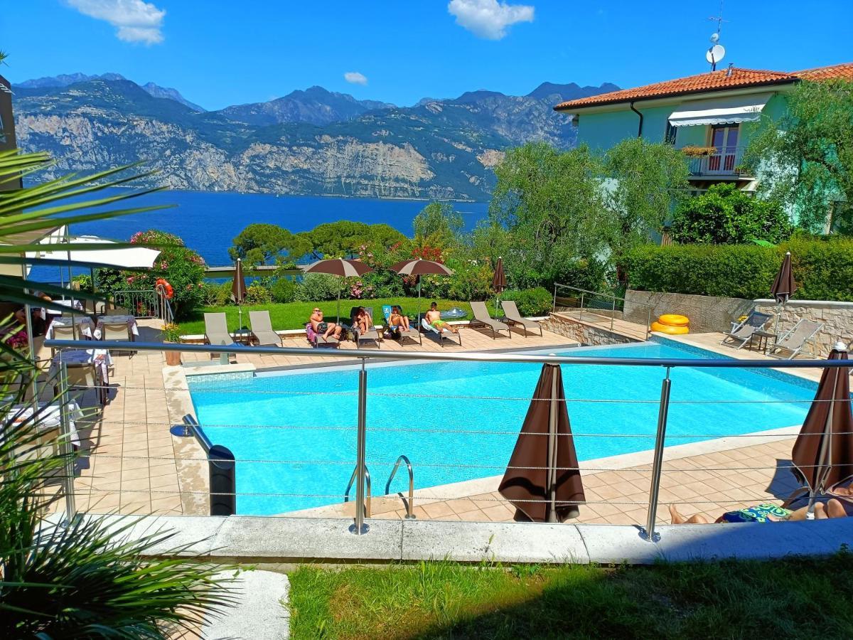 Hotel Antonella Malcesine Exterior photo